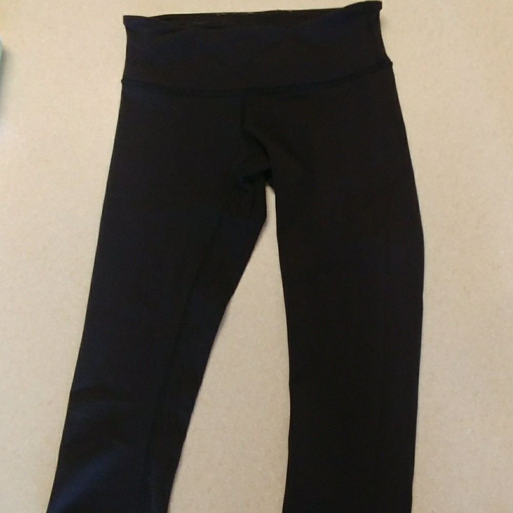 Lululemon leggings (black size 4)